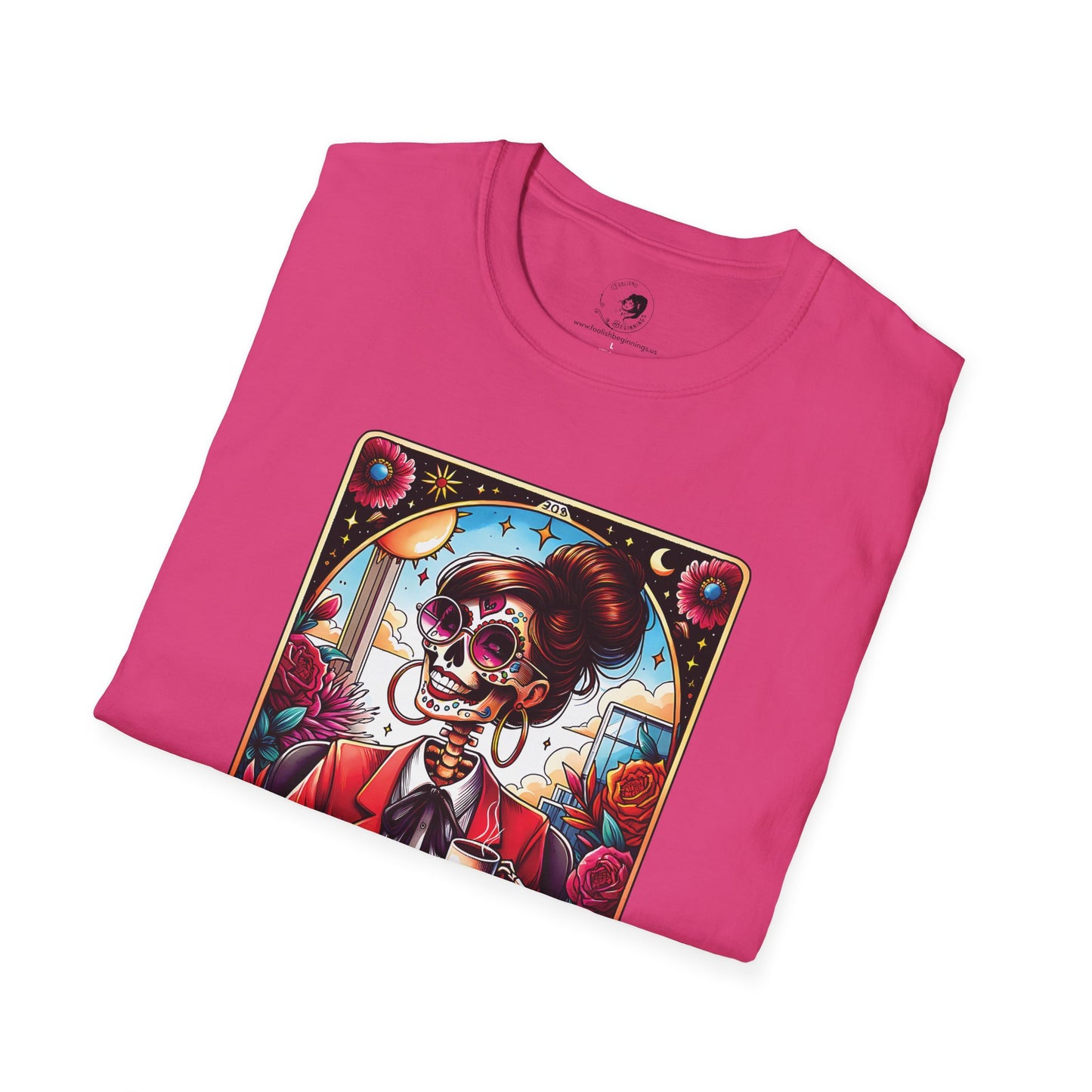 La Jefa - TAROT REEADERS - Tarot Inspired Unisex Softstyle Shirt