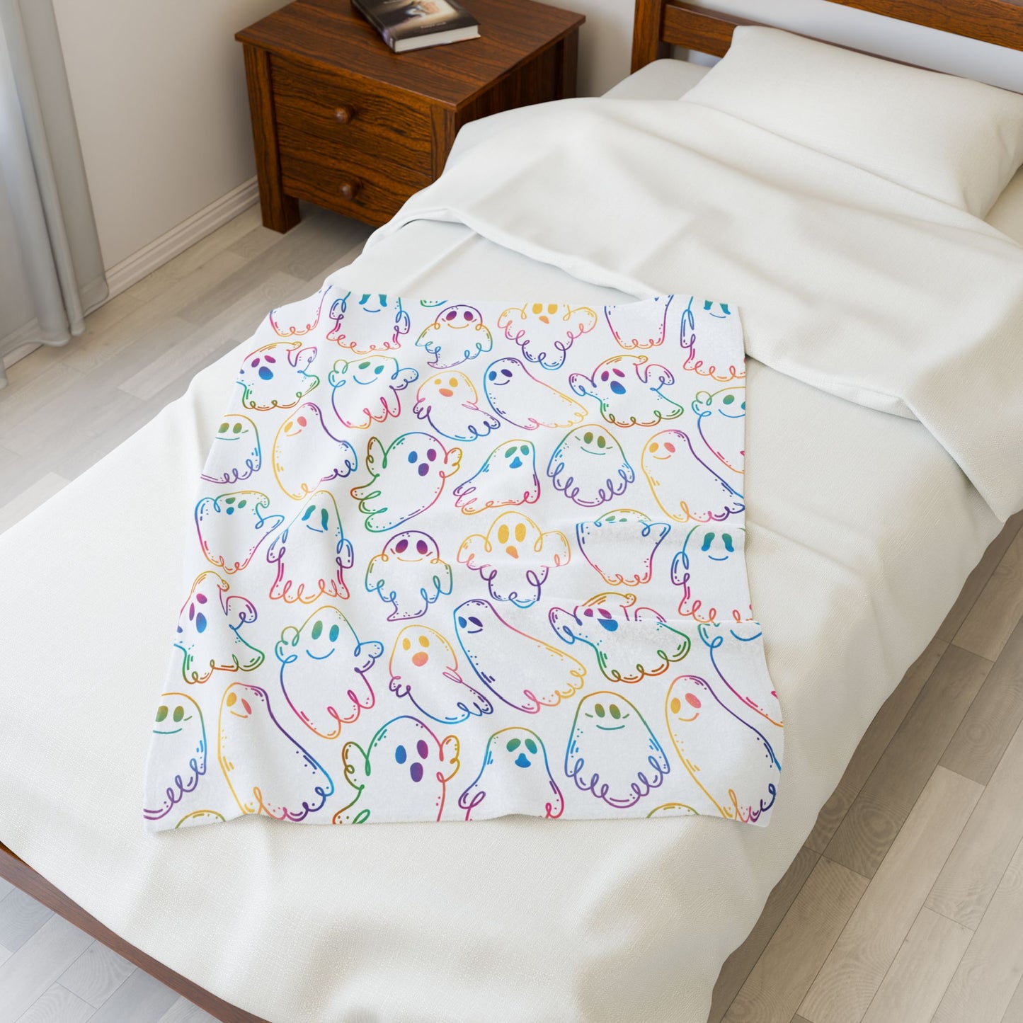 Rainbow Ghosts Velveteen Plush Blanket, Cozy Halloween Throw, Soft Blanket for Fall, Cute Home Décor, Perfect Gift for Kids