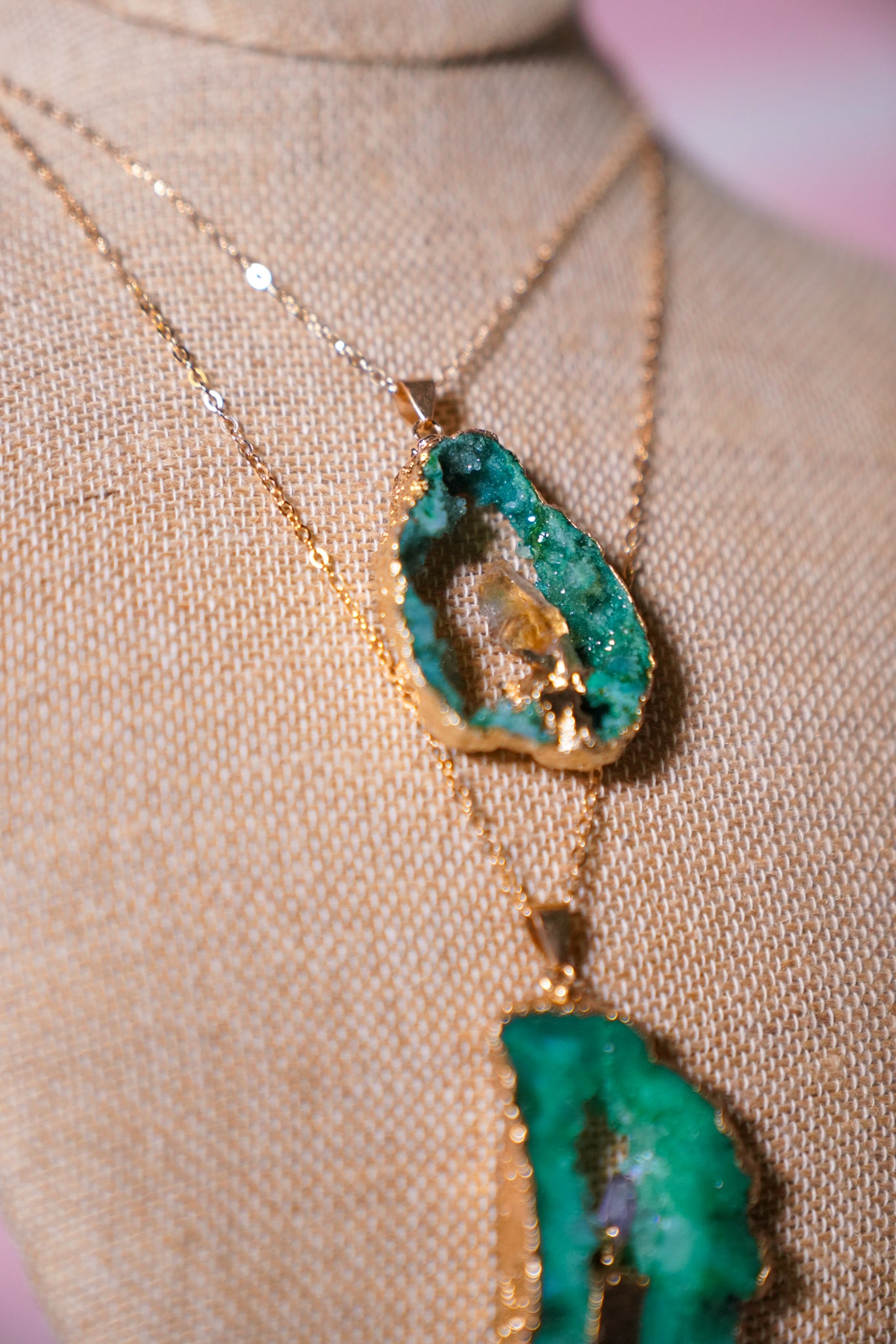 Crystal Cave Agate Hollow Raw Stone Sliced Pendant Necklace