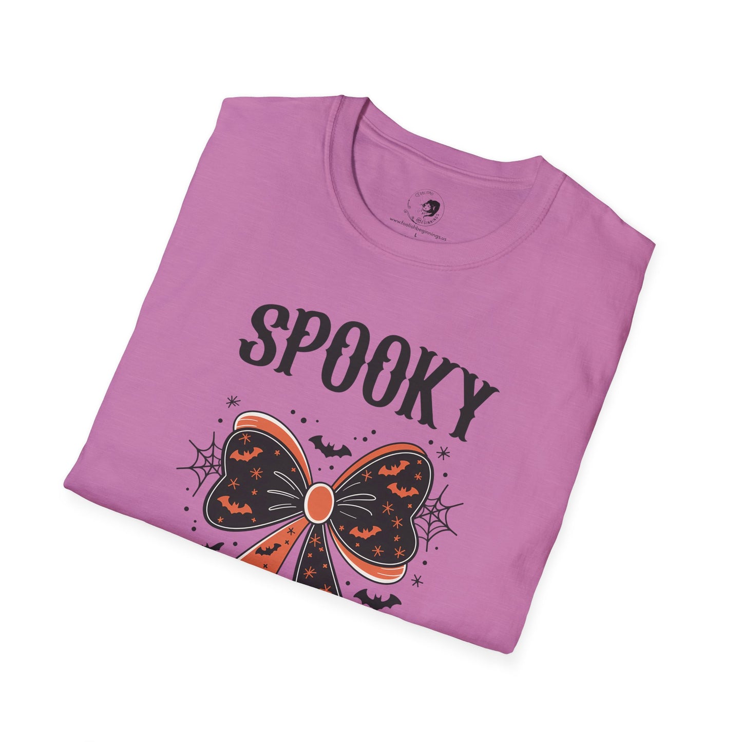 Spooky Mama 4 - Mama Dearest Collection Unisex Softstyle Shirt