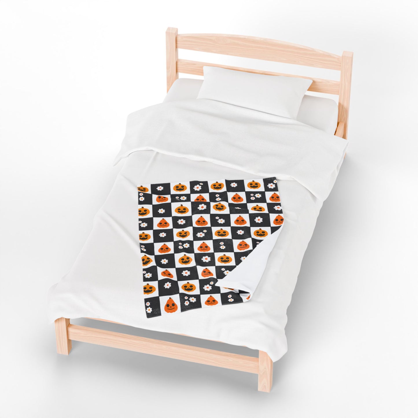 Quilt Pattern Pumpkins and Squash Velveteen Plush Blanket, Cozy Halloween Throw, Soft Blanket for Fall, Cute Home Décor, Perfect Gift for Kids