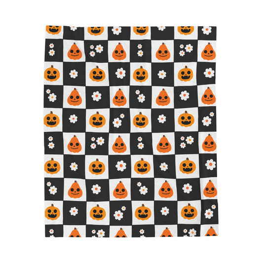 Quilt Pattern Pumpkins and Squash Velveteen Plush Blanket, Cozy Halloween Throw, Soft Blanket for Fall, Cute Home Décor, Perfect Gift for Kids