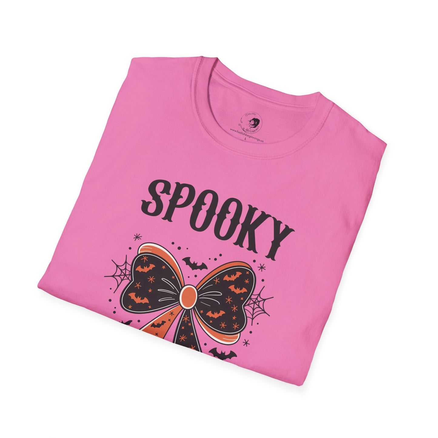 Spooky Mama 4 - Mama Dearest Collection Unisex Softstyle Shirt