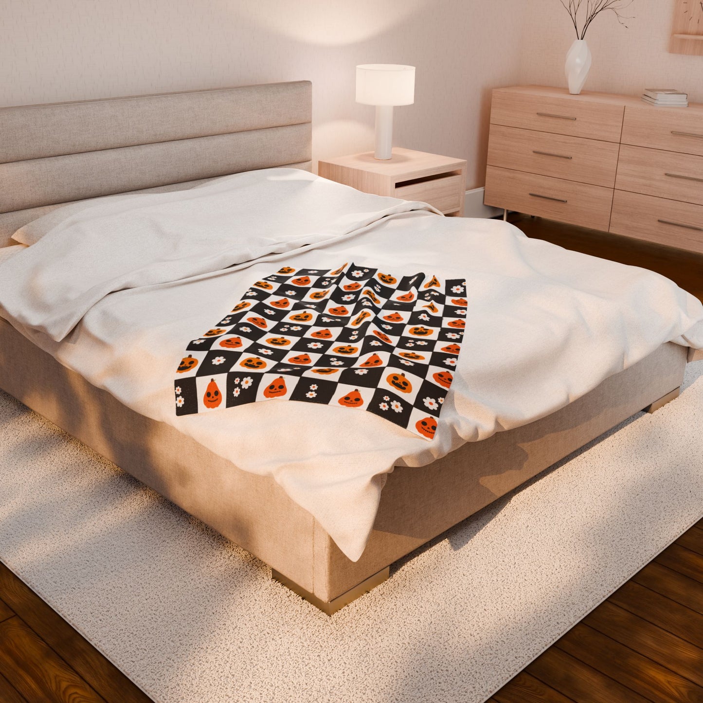 Quilt Pattern Pumpkins and Squash Velveteen Plush Blanket, Cozy Halloween Throw, Soft Blanket for Fall, Cute Home Décor, Perfect Gift for Kids