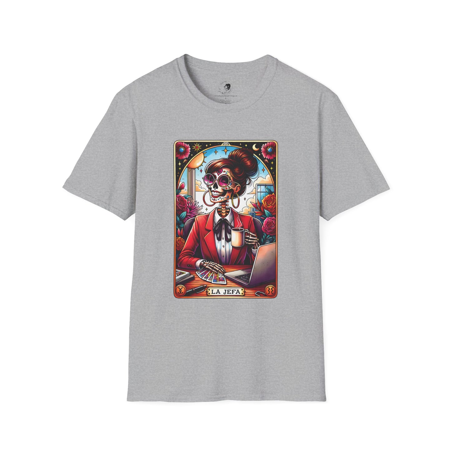La Jefa - TAROT REEADERS - Tarot Inspired Unisex Softstyle Shirt