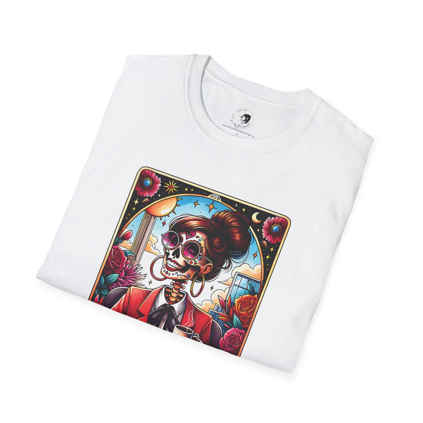 La Jefa - TAROT REEADERS - Tarot Inspired Unisex Softstyle Shirt