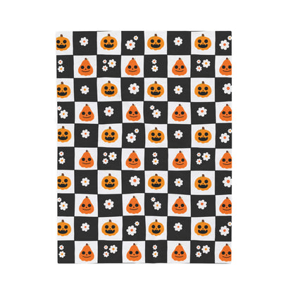 Quilt Pattern Pumpkins and Squash Velveteen Plush Blanket, Cozy Halloween Throw, Soft Blanket for Fall, Cute Home Décor, Perfect Gift for Kids
