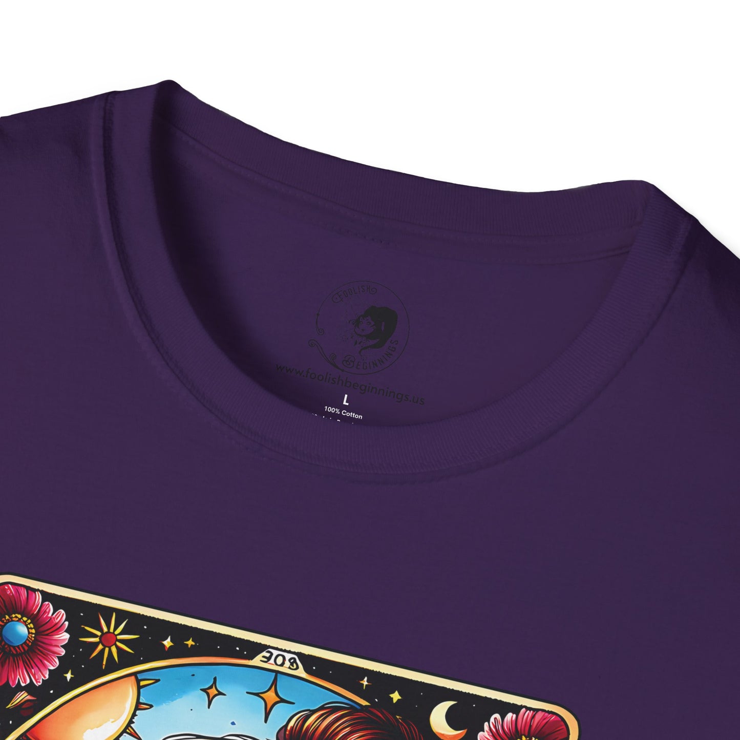 La Jefa - TAROT REEADERS - Tarot Inspired Unisex Softstyle Shirt