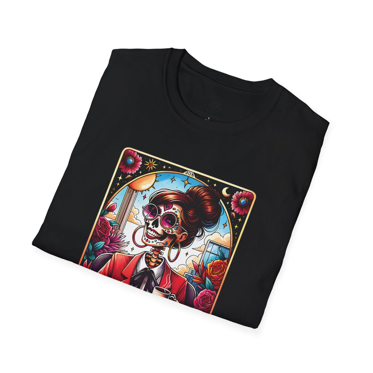 La Jefa - TAROT REEADERS - Tarot Inspired Unisex Softstyle Shirt