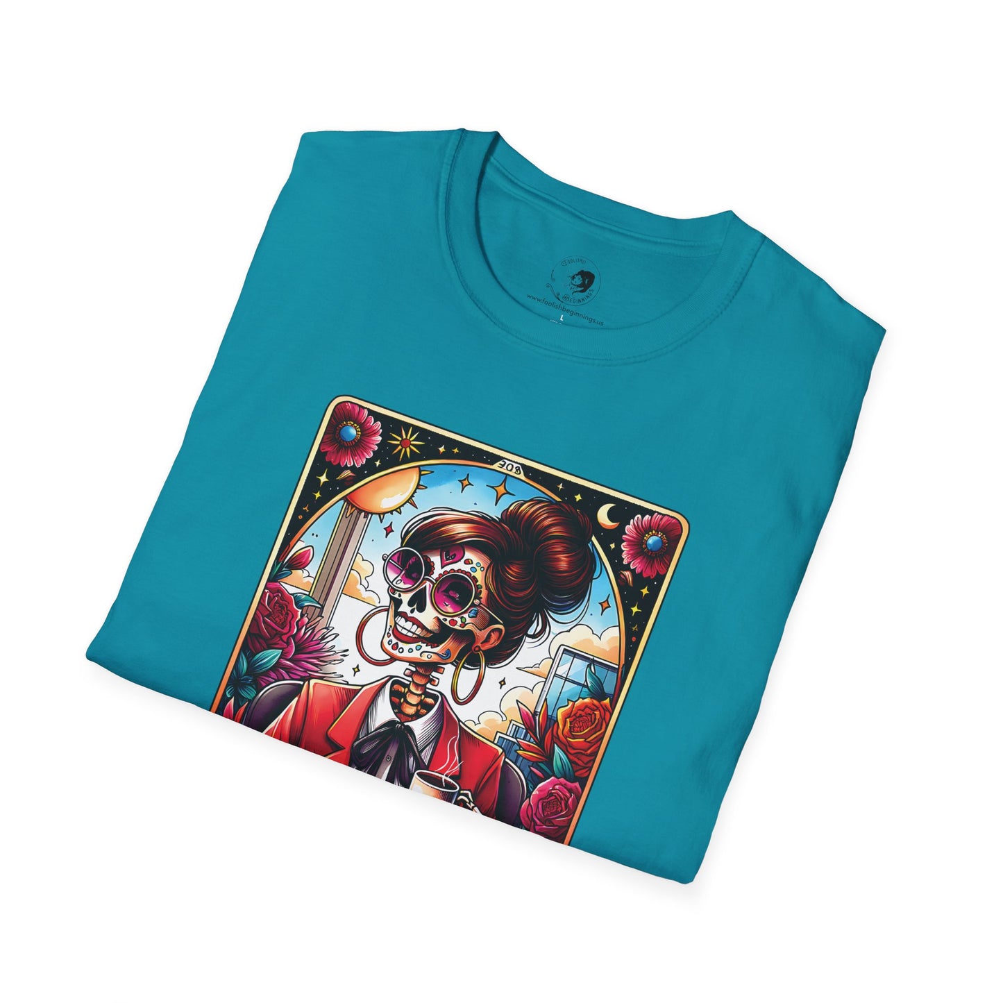 La Jefa - TAROT REEADERS - Tarot Inspired Unisex Softstyle Shirt