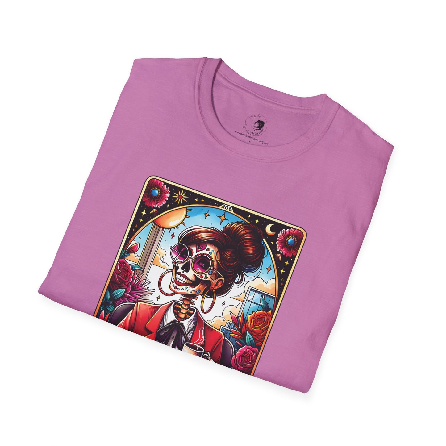 La Jefa - TAROT REEADERS - Tarot Inspired Unisex Softstyle Shirt
