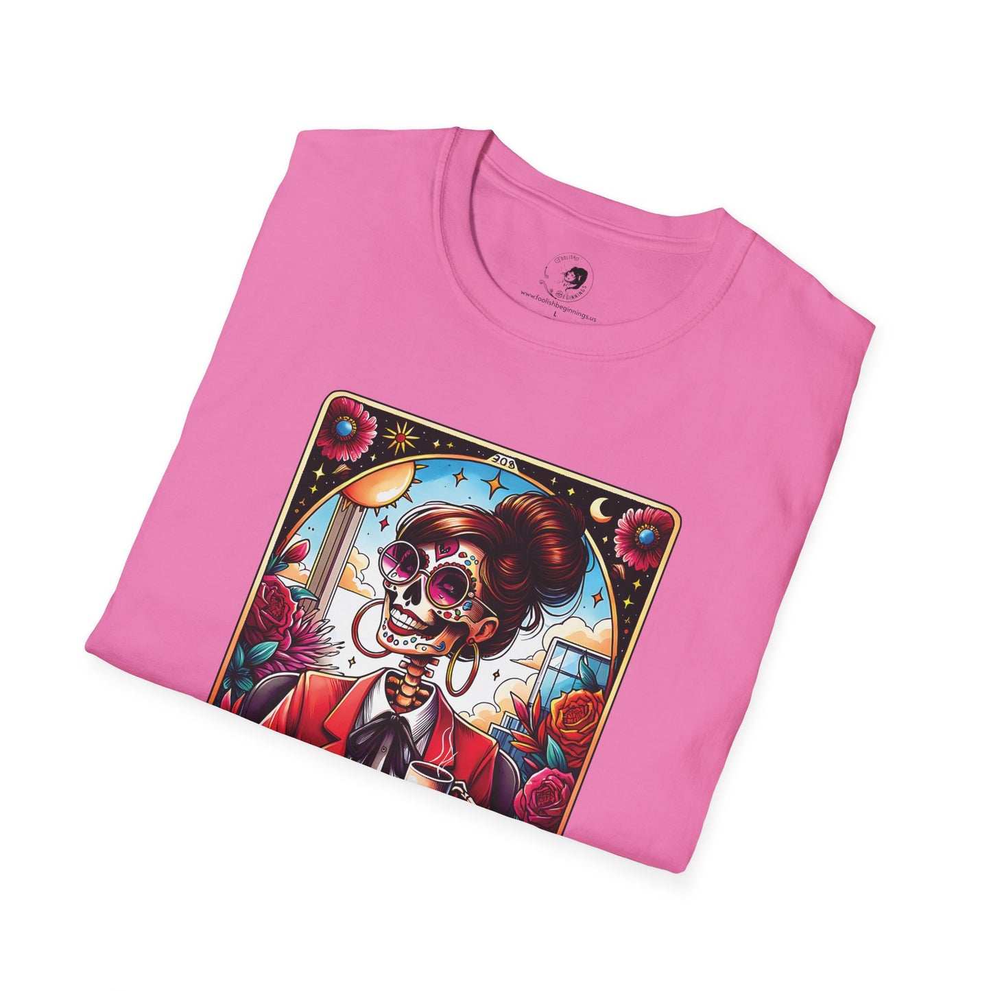 La Jefa - TAROT REEADERS - Tarot Inspired Unisex Softstyle Shirt