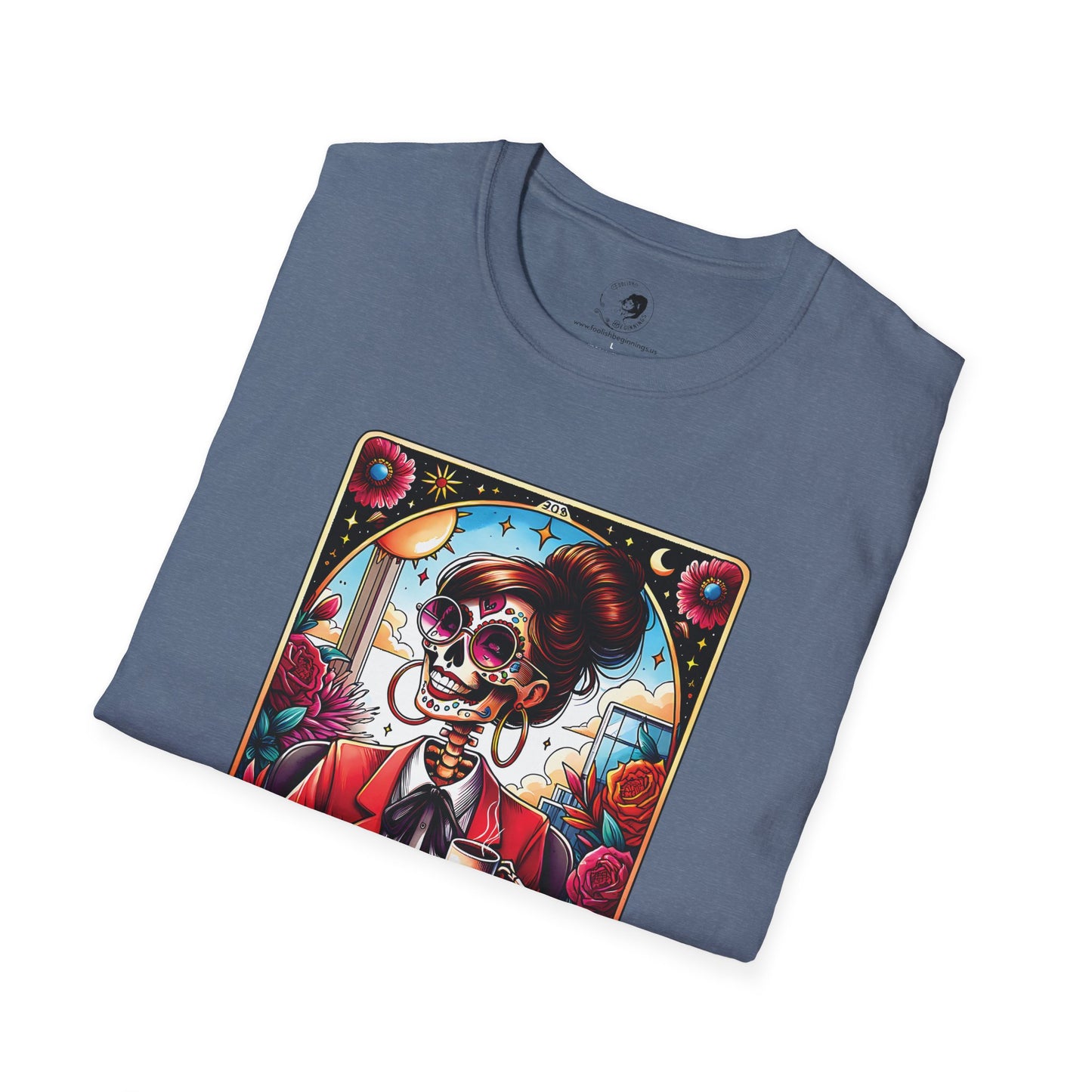 La Jefa - TAROT REEADERS - Tarot Inspired Unisex Softstyle Shirt