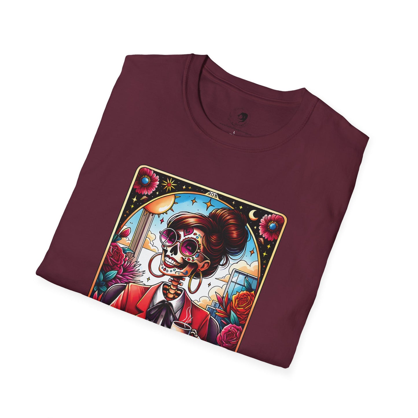 La Jefa - TAROT REEADERS - Tarot Inspired Unisex Softstyle Shirt